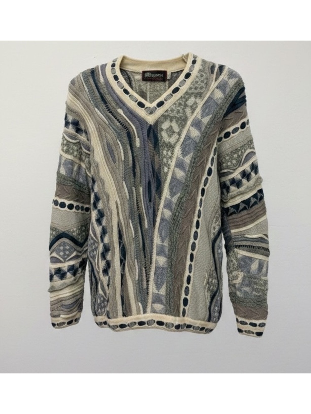 Vintage Tundra Canada 3D Knit Coogi Style v neck Sweater Mens medium
